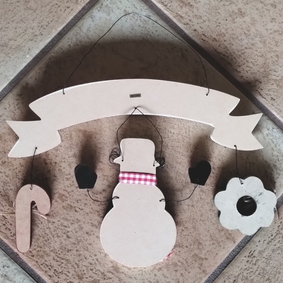 "Let It Snow" Wall Decoration - Picture 2 of 3